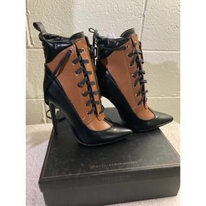 Azalea Wang black &peanut butter leather stiletto boots